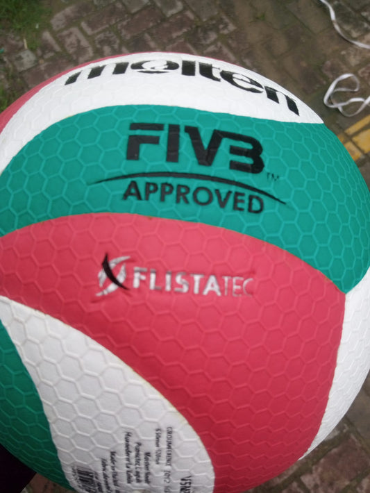 Molten FIVB Approved Volleyball – Official Match Ball | Soft Touch | Flistatec Technology